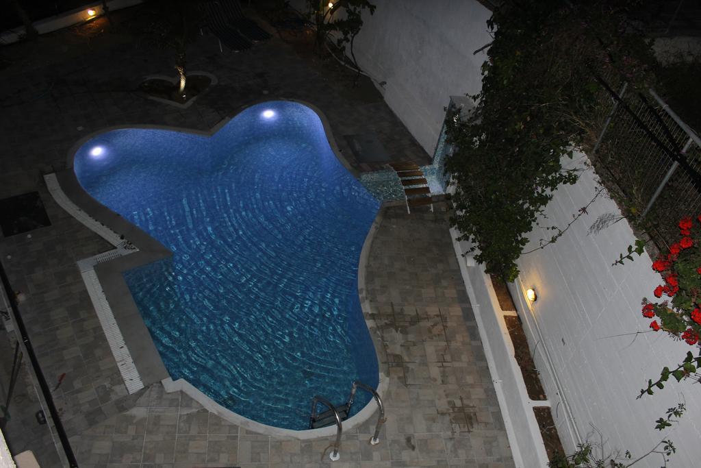 Istron Blue Apartment Luaran gambar